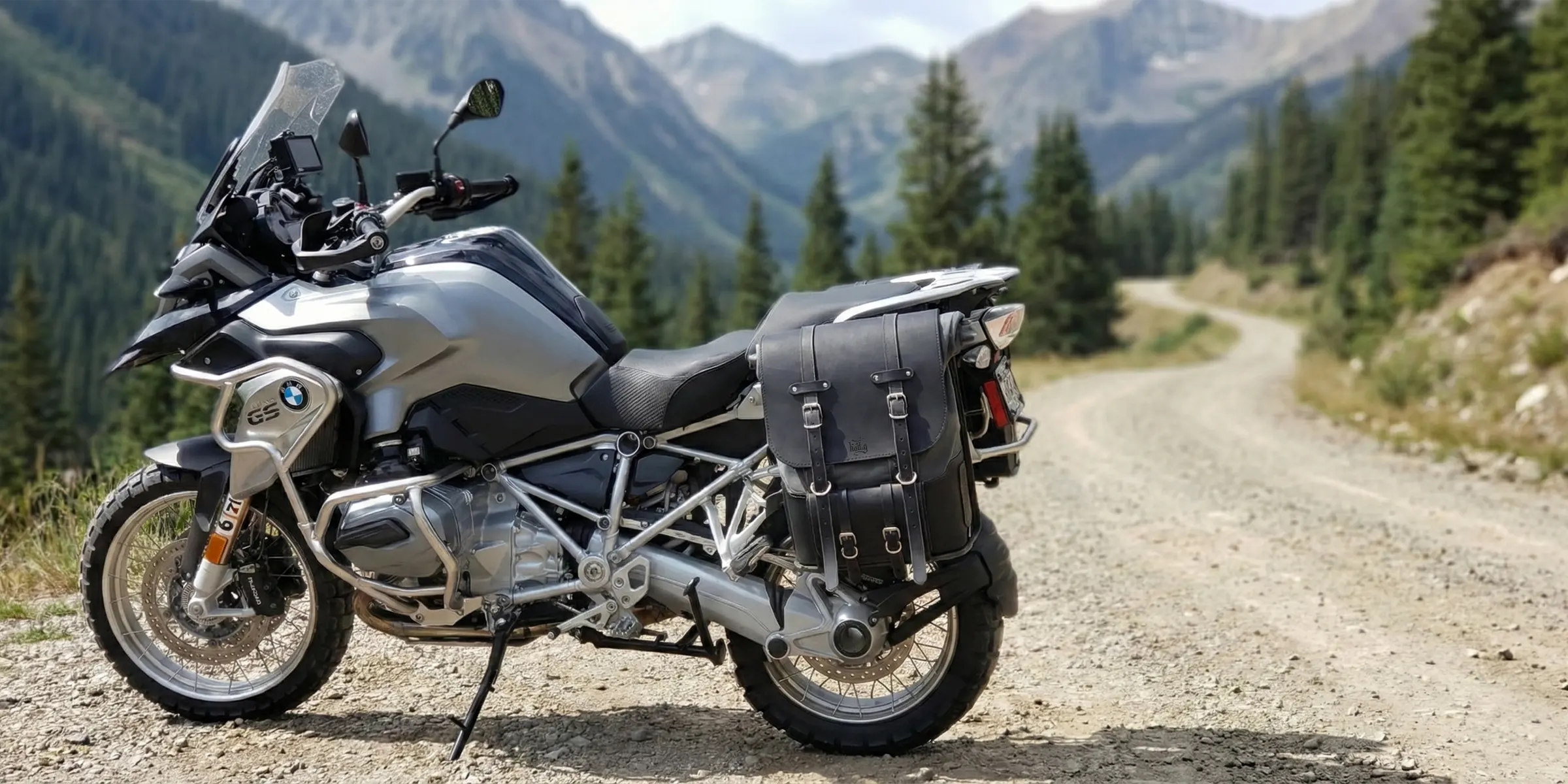 Discover our premium collection of buffalo leather and waxed canvas bags crafted for durability and style. Perfectly designed to fit all motorcycle brands including Harley-Davidson®, Indian, Triumph, Honda, Yamaha, Kawasaki, Suzuki and other brands.