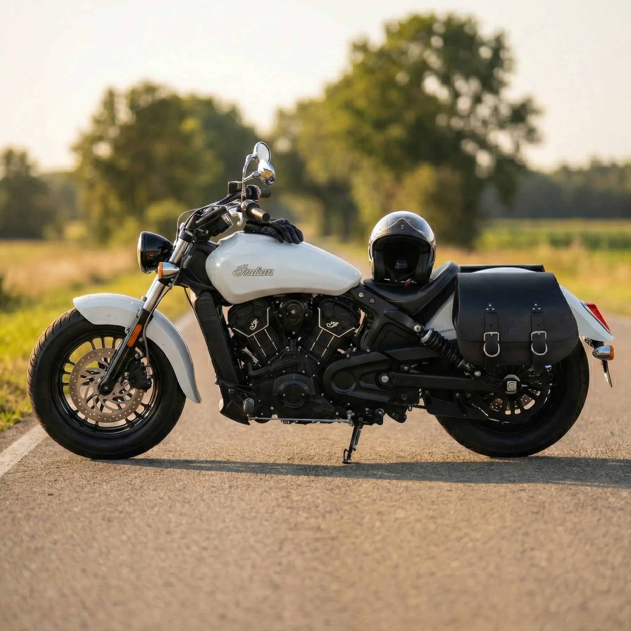 Indian Scout Leather Saddlebags - IS01