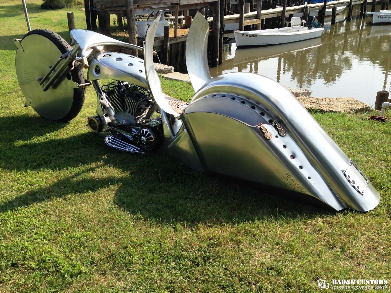 Flypaper Customs Aluminum Bagger Skull Seat