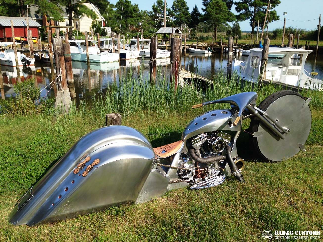 Flypaper Customs Aluminum Bagger Skull Seat
