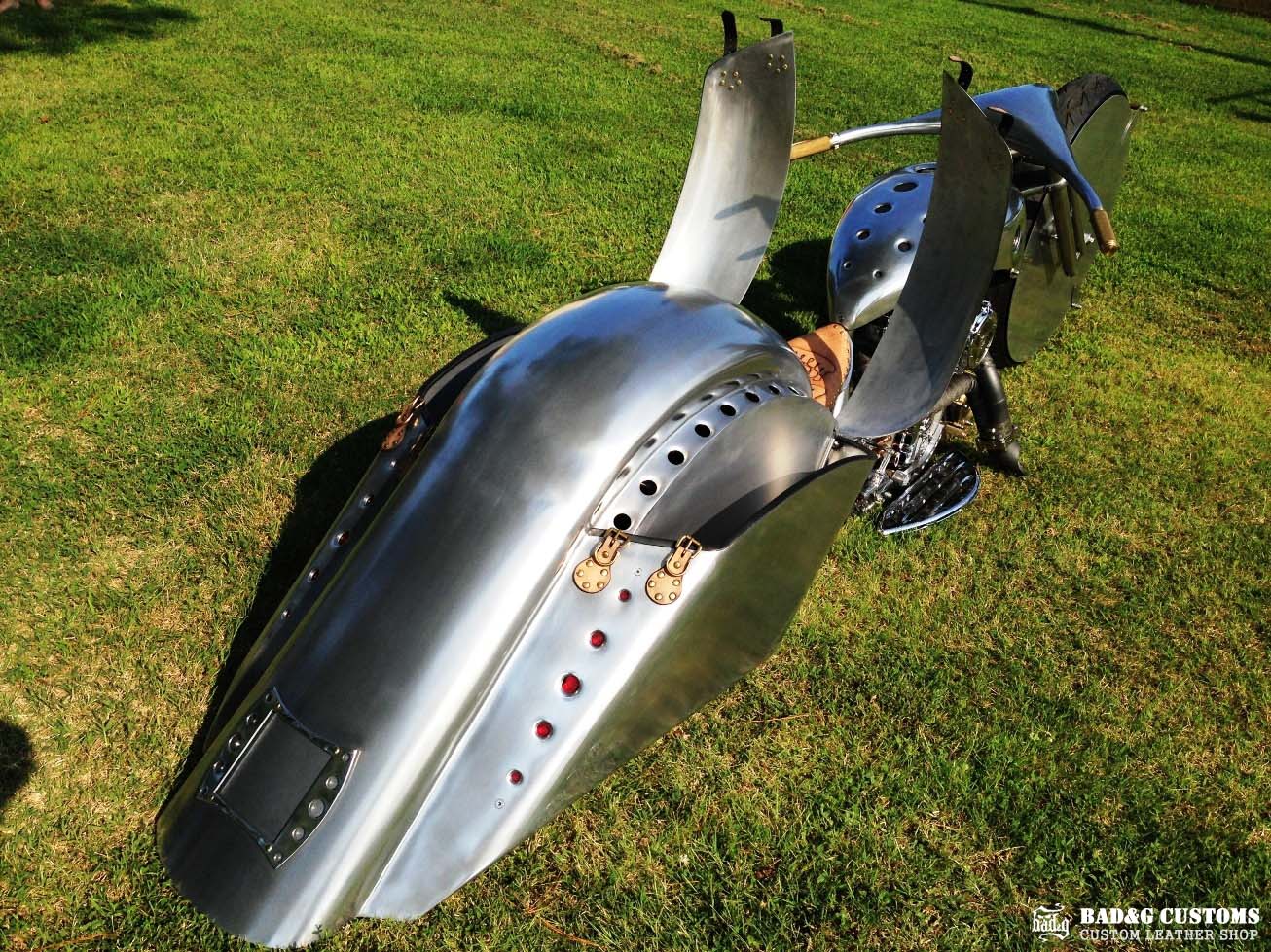 Flypaper Customs Aluminum Bagger Skull Seat