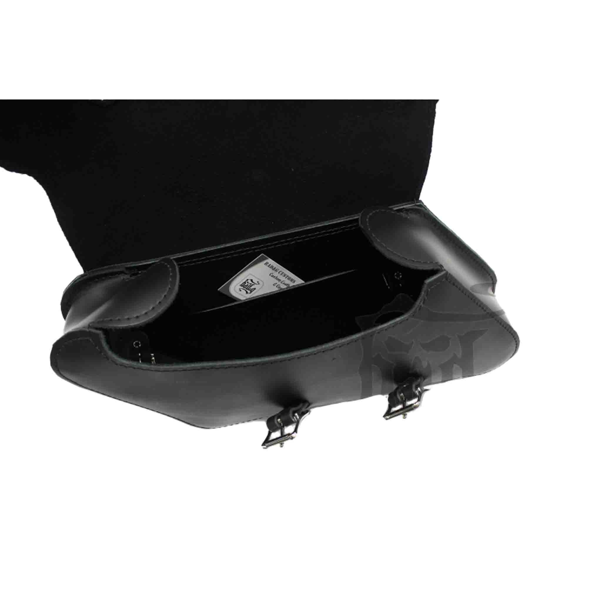 Upgrade your Harley-Davidson® Softail with the SHL05 Left Side Fender Strut Solo Bag. Hand crafted in USA with premium leather and top quality hardware. Designed to fit all Harley-Davidson® Softail models and years. Durable and stylish, it features easy installation and it's the perfect fit for your motorcycle.