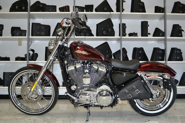 Upgrade your Harley-Davidson® Sportster with the SL01 Left Side Solo Bag. Hand crafted in USA with premium leather and top quality hardware. Durable and stylish, it's the perfect fit for your motorcycle.