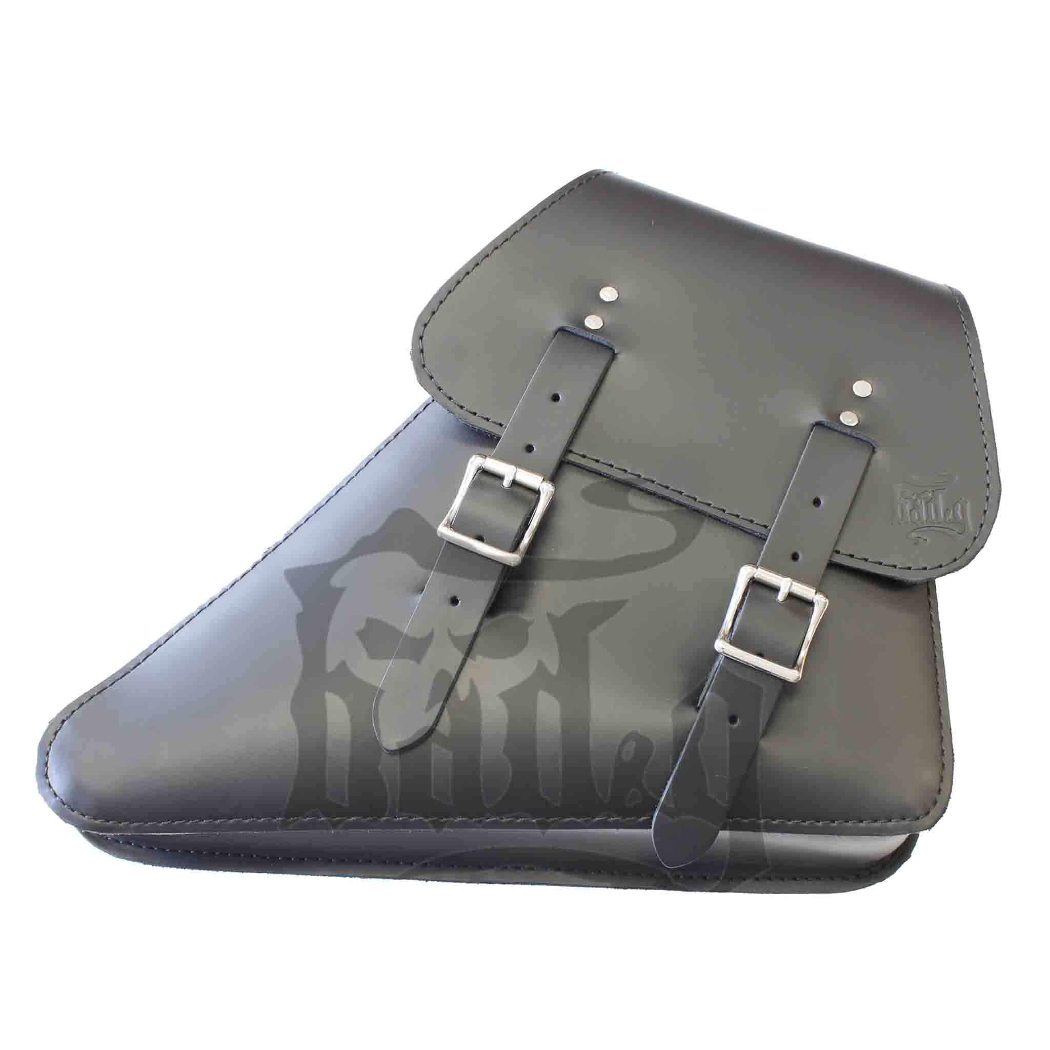 Upgrade your Harley-Davidson® V-Rod® with the VRR03 V-Rod® Right Side Solo Bag. Hand crafted in USA with premium leather and top quality hardware. Durable and stylish, it's the perfect fit for your motorcycle.