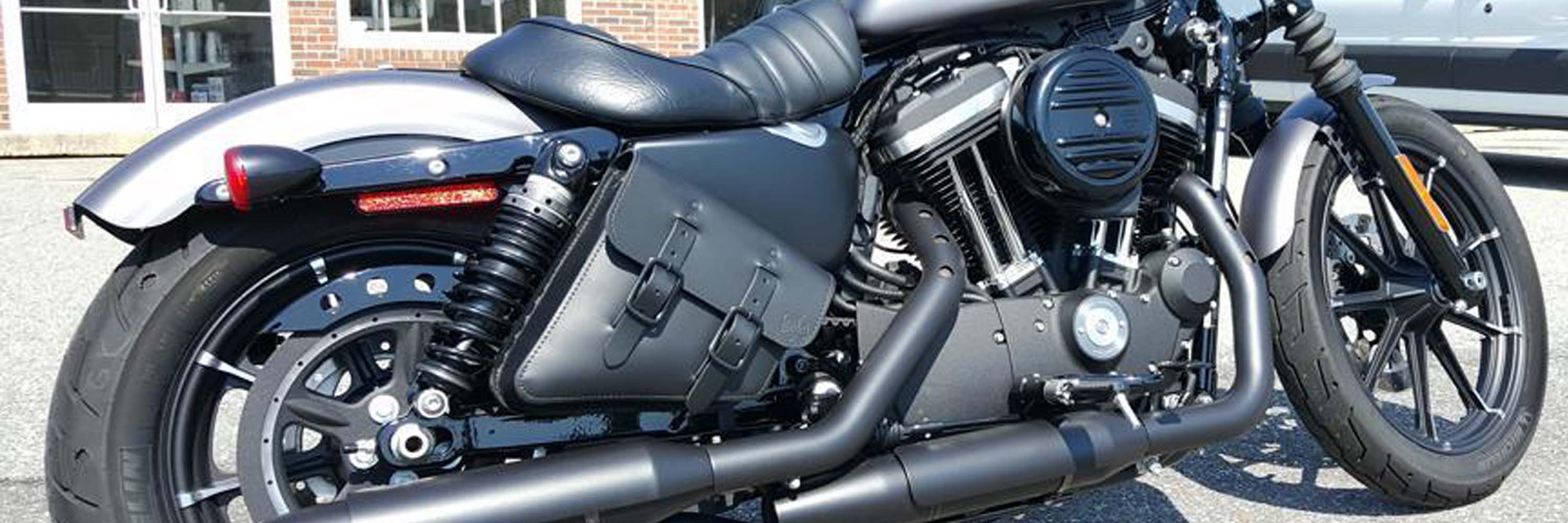 Discover our premium collection of H-D® Sportster leather saddlebags, crafted for durability and style. Perfectly designed to fit all Harley-Davidson® Sportster models, these saddlebags offer ample storage and easy installation.