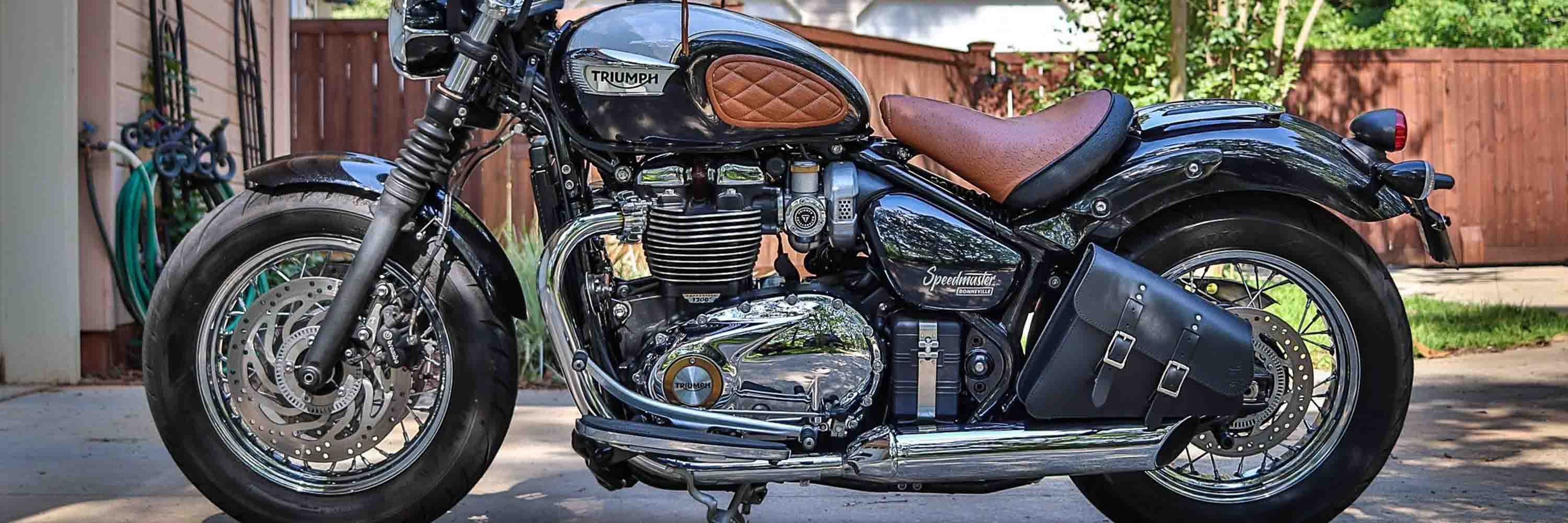 Discover our premium collection of Triumph Motorcycles leather saddlebags, crafted for durability and style. Perfectly designed to fit all Triumph models, these saddlebags offer ample storage and easy installation.