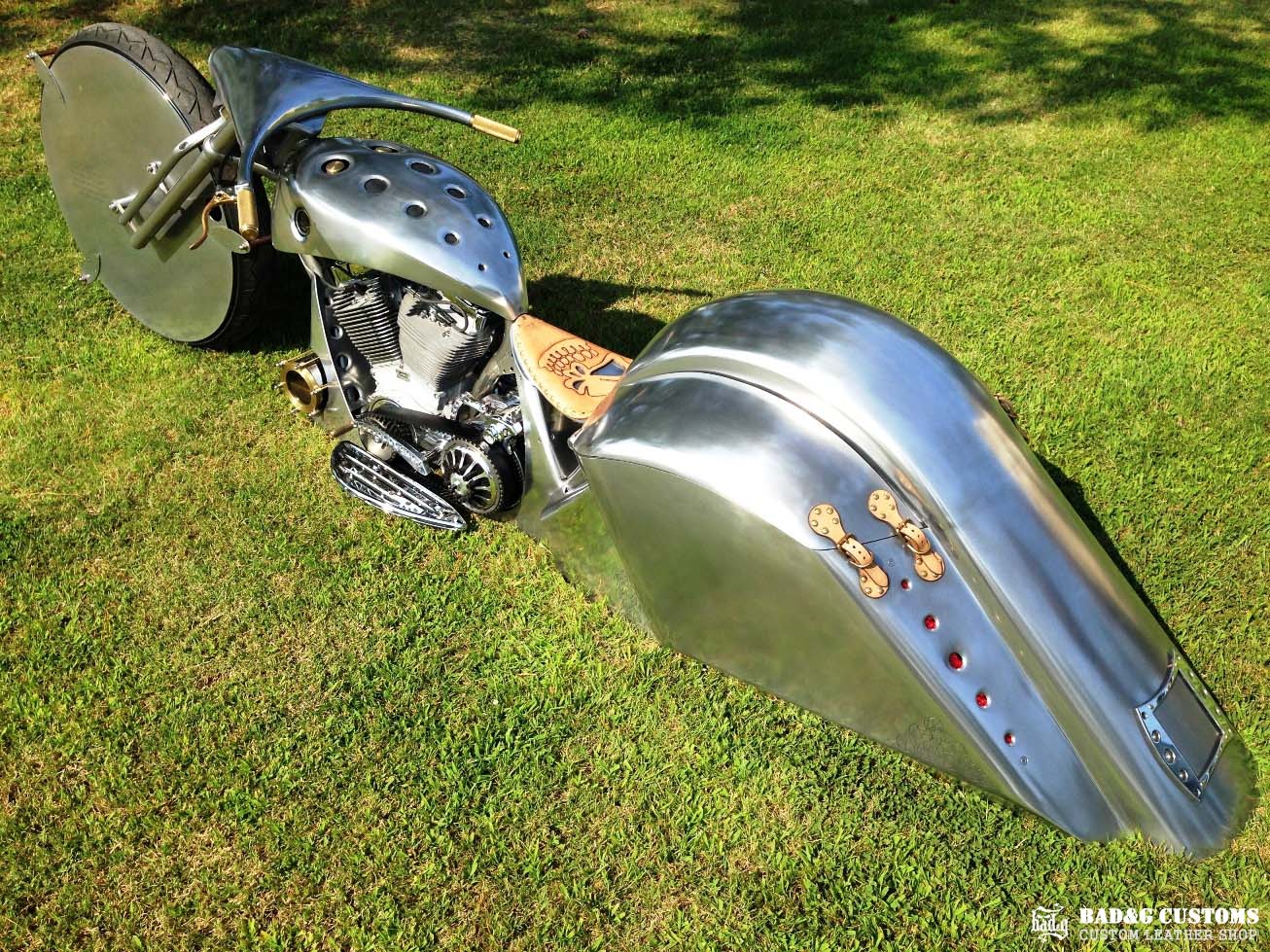 Flypaper Customs Aluminum Bagger Skull Seat