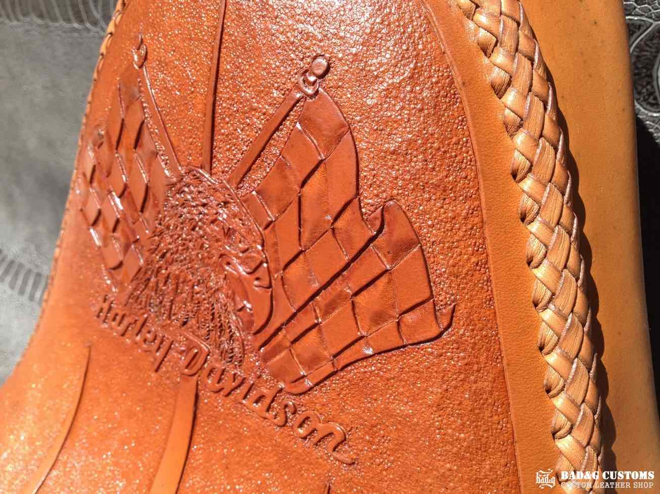 Harley-Davidson Softail Solo Veg Tan Tooled Custom Seat