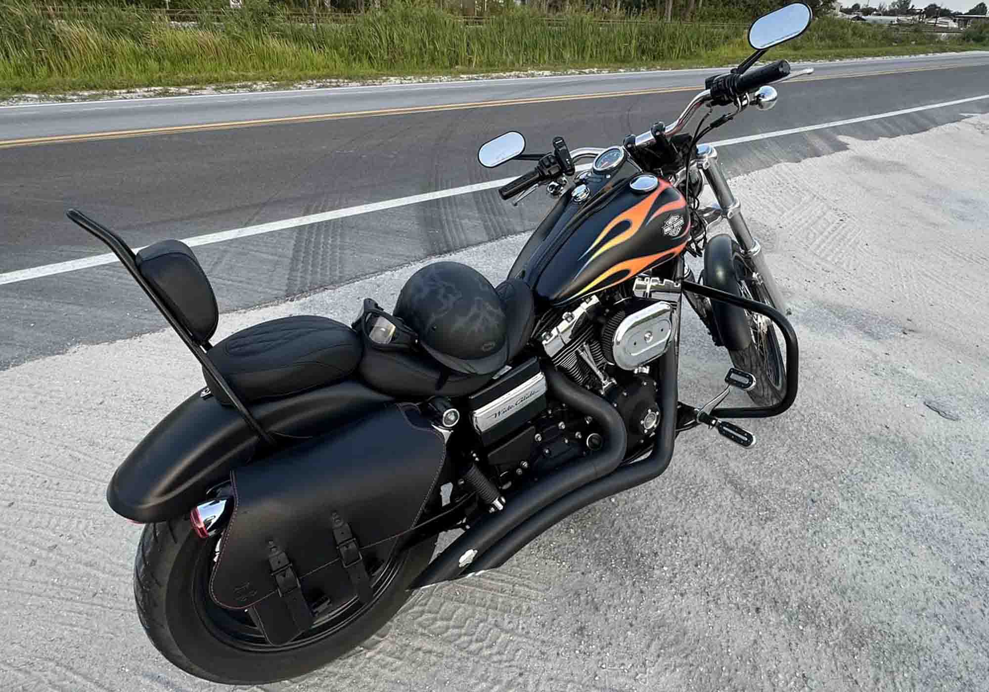 Harley-Davidson Dyna Wide Glide Solo Bag DR011 BAD&G CUSTOMS Saddlebags
