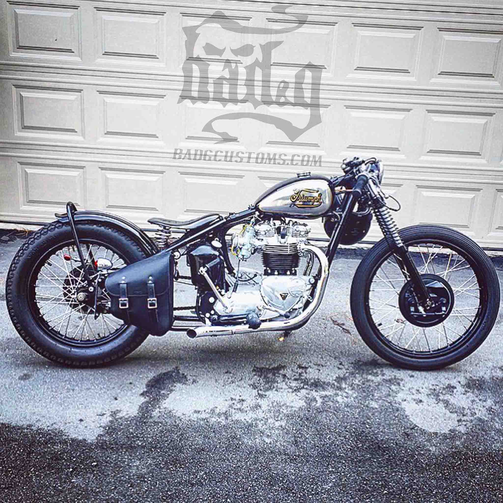 Upgrade your Harley-Davidson® Hardtail Chopper / Bobber with the SHR01 Right Side Solo Bag. Hand crafted in USA with premium leather and top quality hardware. Durable and stylish, it's the perfect fit for your motorcycle.