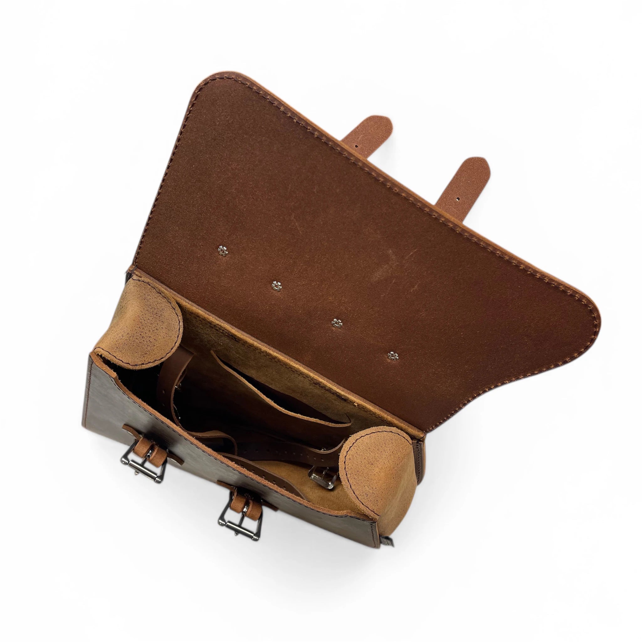 Triumph Bobber Buffalo Leather Saddlebag - TBL03 (Left Side Solo Bag)